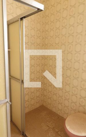 Casa para alugar com 316m², 4 quartos e 6 vagasBanheiro Social