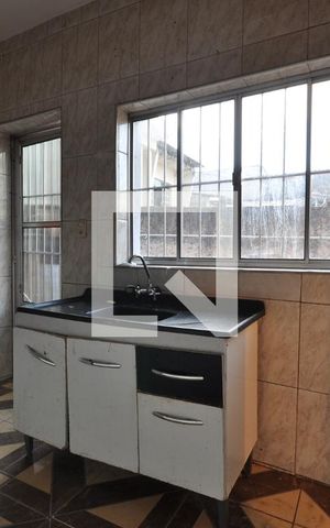 Casa para alugar com 42m², 2 quartos e sem vagaCozinha
