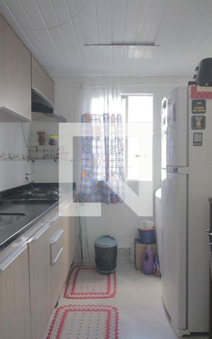 Apartamento à venda com 42m², 2 quartos e 1 vagaCozinha e Área de Serviço