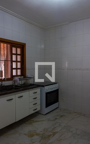Casa à venda com 230m², 3 quartos e 2 vagasCOZINHA
