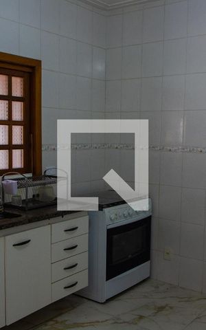 Casa à venda com 230m², 3 quartos e 2 vagasCOZINHA