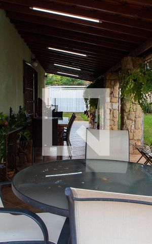 Casa à venda com 230m², 3 quartos e 2 vagasÁREA EXTERNA