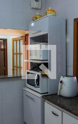 Casa à venda com 230m², 3 quartos e 2 vagasCOZINHA