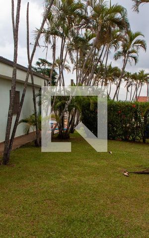 Casa à venda com 230m², 3 quartos e 2 vagasÁREA EXTERNA