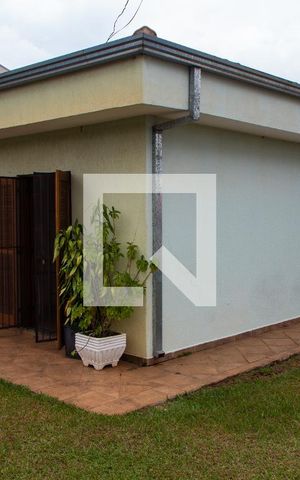 Casa à venda com 230m², 3 quartos e 2 vagasÁREA EXTERNA