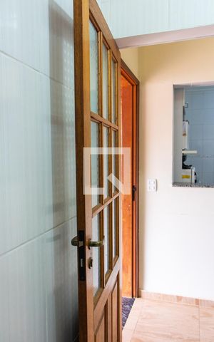 Casa à venda com 230m², 3 quartos e 2 vagasÁREA DE SERVIÇO