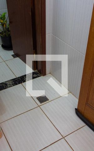 Casa à venda com 230m², 3 quartos e 2 vagasÁREA DE SERVIÇO