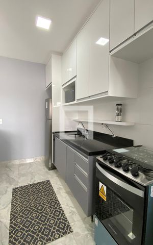 Apartamento à venda com 86m², 3 quartos e 2 vagasCozinha