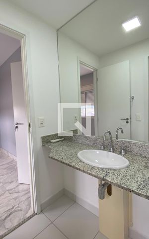 Apartamento à venda com 86m², 3 quartos e 2 vagasBanheiro da Suíte 2
