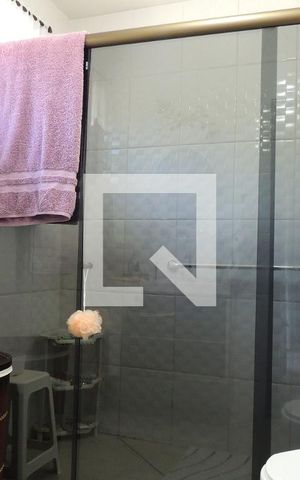 Casa de condomínio à venda com 346m², 3 quartos e 2 vagasBanheiro da Suíte 1