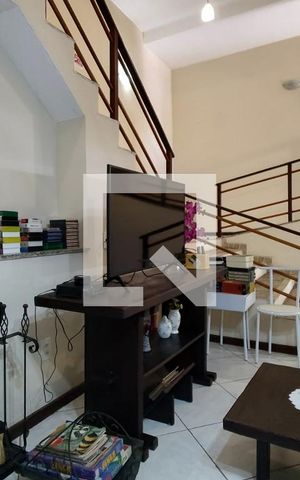 Casa de condomínio à venda com 346m², 3 quartos e 2 vagas Casa de condomínio à venda com 346m², 3 quartos e 2 vagasSala 4