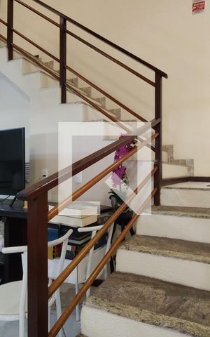 Casa de condomínio à venda com 346m², 3 quartos e 2 vagas Casa de condomínio à venda com 346m², 3 quartos e 2 vagasSala 4