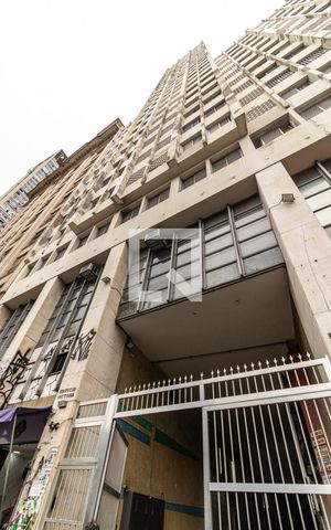 Apartamento à venda com 48m², 1 quarto e sem vagaFachada