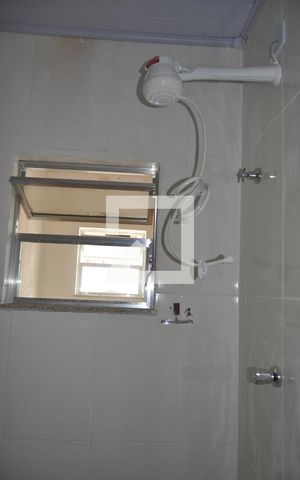 Apartamento para alugar com 40m², 2 quartos e sem vagaBanheiro