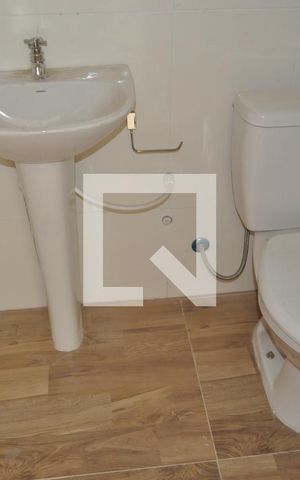 Apartamento para alugar com 40m², 2 quartos e sem vagaBanheiro