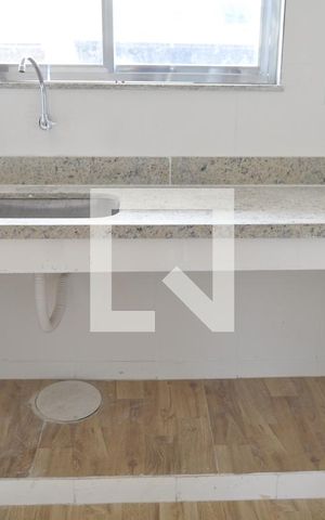Apartamento para alugar com 40m², 2 quartos e sem vagaSala/cozinha