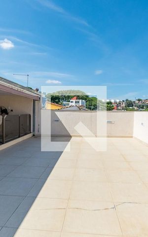 Casa à venda com 250m², 3 quartos e 8 vagas Casa à venda com 250m², 3 quartos e 8 vagasVaranda