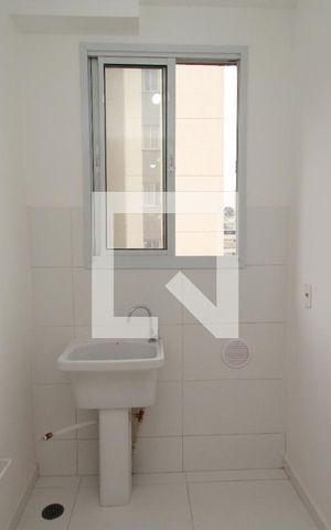 Apartamento para alugar com 34m², 2 quartos e sem vagaÁrea de Serviço