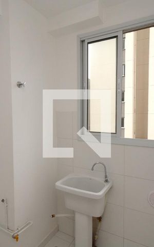 Apartamento para alugar com 34m², 2 quartos e sem vagaÁrea de Serviço
