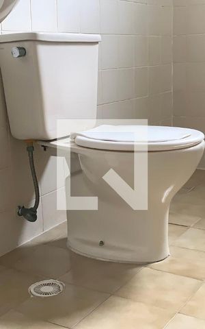 Apartamento para alugar com 93m², 2 quartos e 1 vaga Apartamento para alugar com 93m², 2 quartos e 1 vagaBanheiro 1