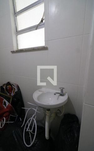 Casa para alugar com 800m², 5 quartos e 4 vagasBanheiro de serviço