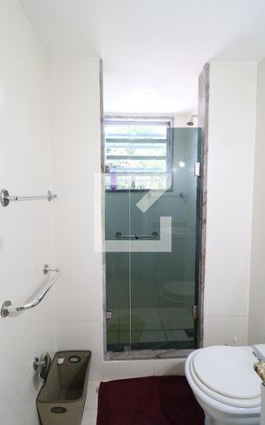 Casa para alugar com 800m², 5 quartos e 4 vagasBanheiro da Suíte 2