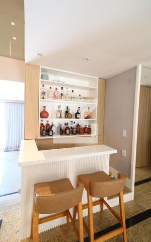 Casa para alugar com 800m², 5 quartos e 4 vagasSala