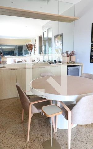 Casa para alugar com 800m², 5 quartos e 4 vagasSala