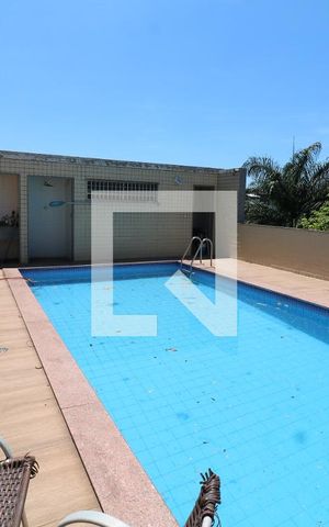 Casa para alugar com 800m², 5 quartos e 4 vagasÁrea externa - Piscina