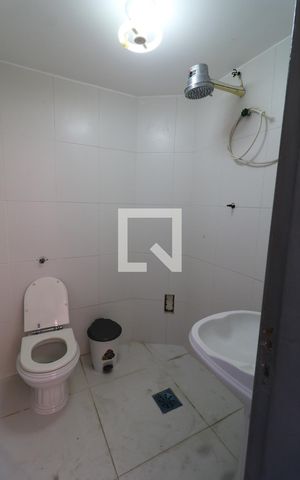 Casa para alugar com 800m², 5 quartos e 4 vagasBanheiro 1 do Salão de Festas 2