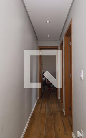 Apartamento à venda com 45m², 2 quartos e 1 vaga Apartamento à venda com 45m², 2 quartos e 1 vagaCorredor