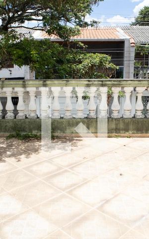 Casa à venda com 216m², 3 quartos e 2 vagasVaranda