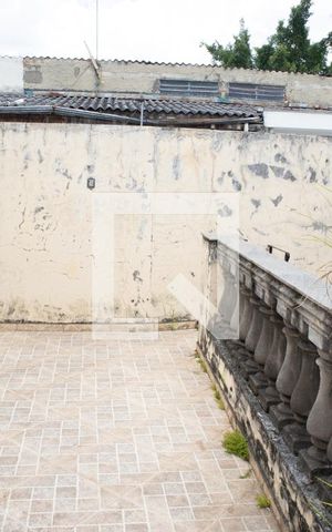 Casa à venda com 216m², 3 quartos e 2 vagasQuintal
