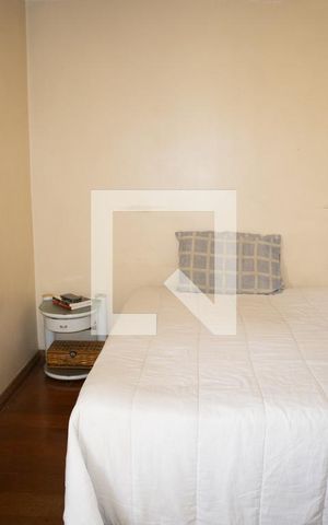 Casa à venda com 216m², 3 quartos e 2 vagasQuarto 3