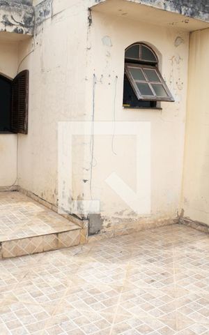Casa à venda com 216m², 3 quartos e 2 vagasQuintal