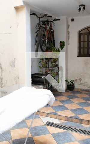 Casa à venda com 216m², 3 quartos e 2 vagasÁrea de Serviço