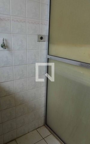 Apartamento à venda com 47m², 2 quartos e 1 vaga Apartamento à venda com 47m², 2 quartos e 1 vagaÁrea de Serviço