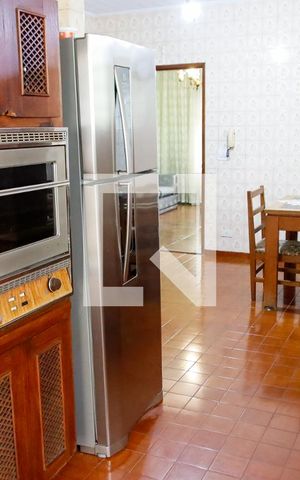 Casa para alugar com 347m², 3 quartos e 4 vagas Casa para alugar com 347m², 3 quartos e 4 vagasCozinha