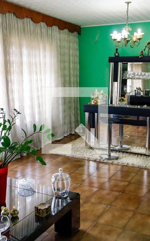 Casa para alugar com 347m², 3 quartos e 4 vagas Casa para alugar com 347m², 3 quartos e 4 vagassala