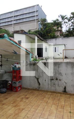 Casa à venda com 410m², 3 quartos e 4 vagasÁrea de Serviço