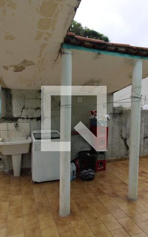 Casa à venda com 410m², 3 quartos e 4 vagasÁrea de Serviço