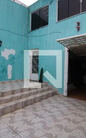 Casa à venda com 410m², 3 quartos e 4 vagasGaragem