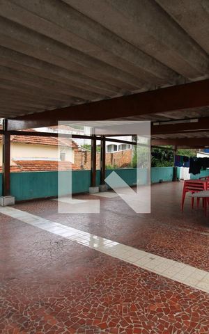 Casa à venda com 410m², 3 quartos e 4 vagasÁrea de Serviço