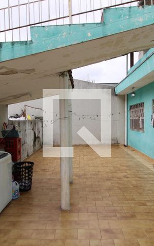 Casa à venda com 410m², 3 quartos e 4 vagasÁrea de Serviço