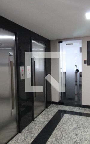 Apartamento à venda com 60m², 2 quartos e 1 vagaHall