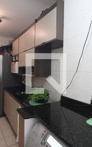Apartamento à venda com 64m², 2 quartos e 1 vagaCozinha e Área de Serviço
