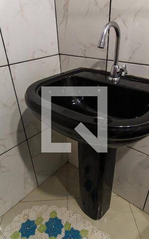 Apartamento para alugar com 45m², 2 quartos e 1 vaga Apartamento para alugar com 45m², 2 quartos e 1 vagaBanheiro