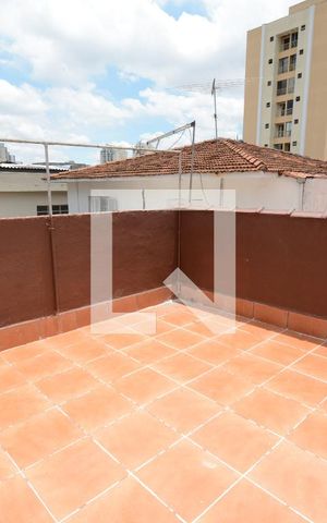 Casa para alugar com 80m², 2 quartos e sem vagaTerraço