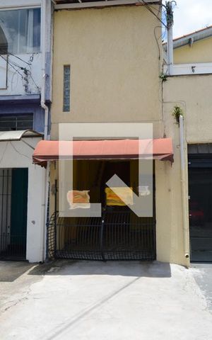 Casa para alugar com 80m², 2 quartos e sem vagaFachada
