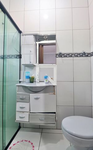 Casa à venda com 190m², 3 quartos e 3 vagasSuíte - Banheiro do Quarto 3